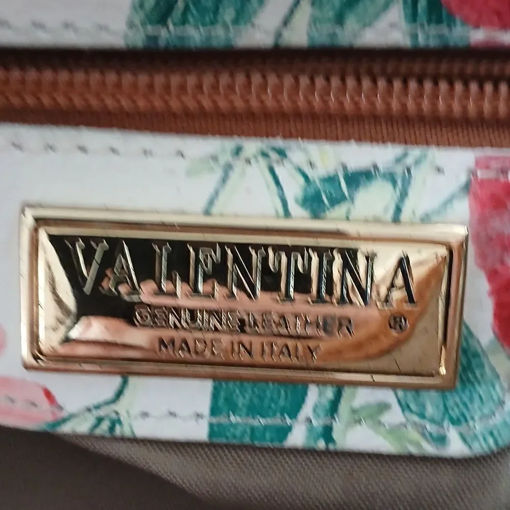 Valentina - Picture 8 of 11
